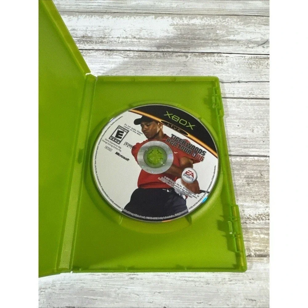 Tiger Woods PGA‎ Tour 06 Microsoft Xbox Video Game Golf COMPLETE